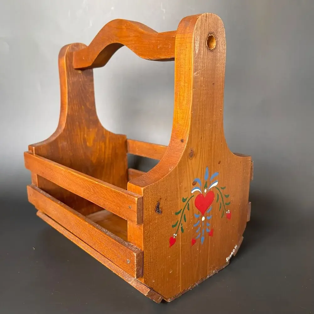 Vintage Wooden Slat Basket Hand Painted Heart Country Cottage Decor